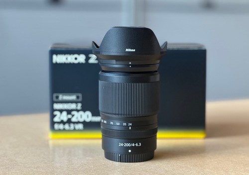 Nikon 200mm 6 3 - 24-200mm, vr